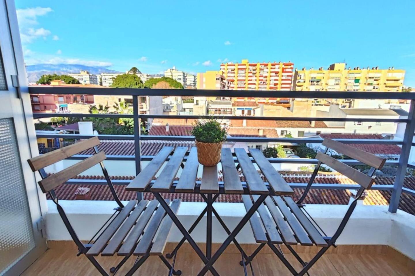 Apartamento Paseo Larios Torre Del Mar Exteriör bild