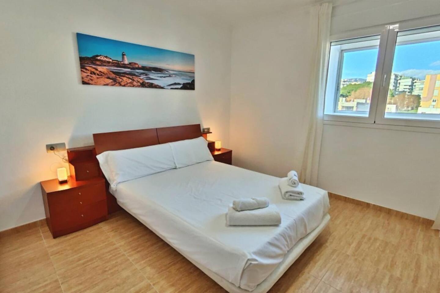Apartamento Paseo Larios Torre Del Mar Exteriör bild