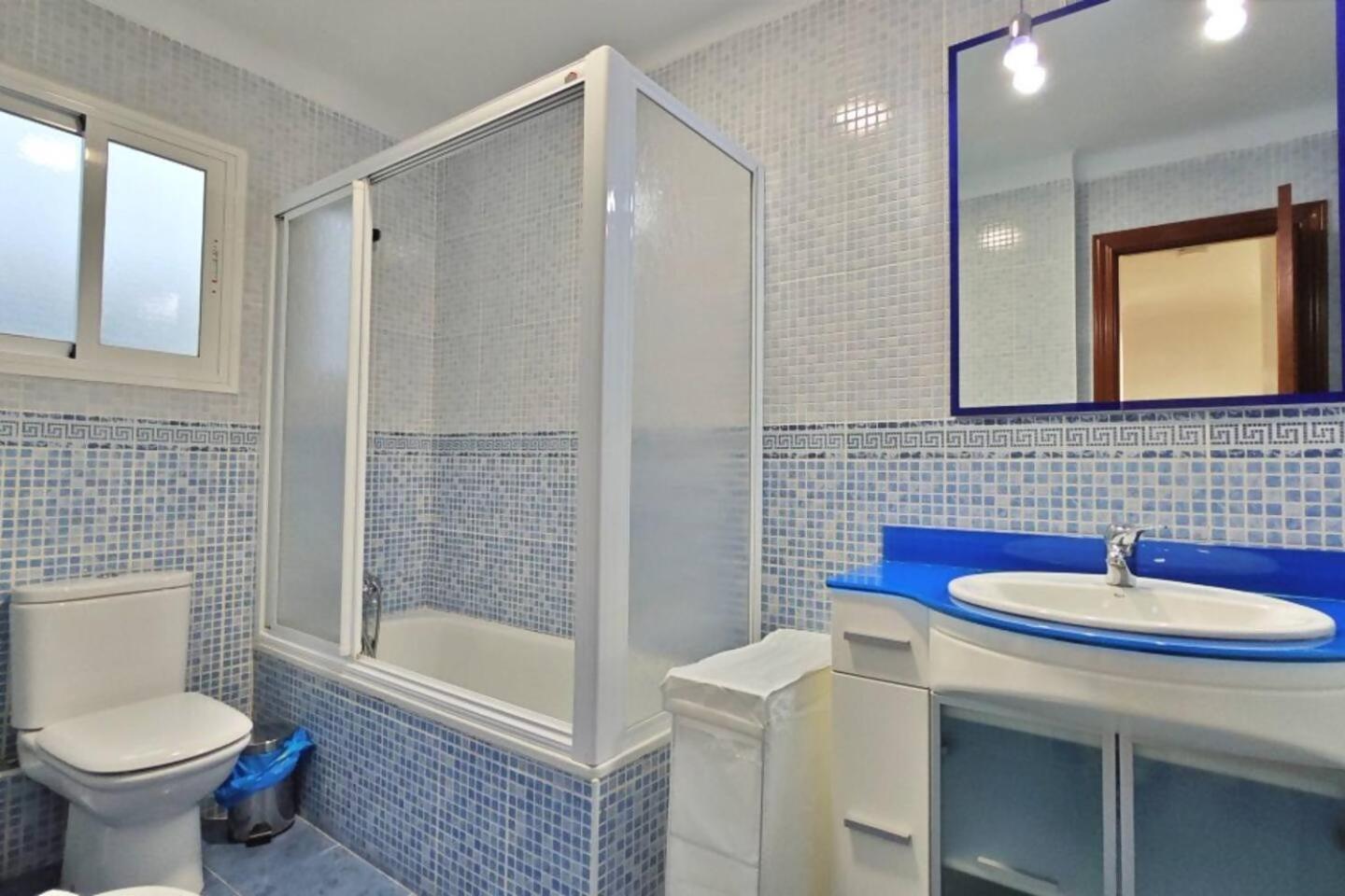 Apartamento Paseo Larios Torre Del Mar Exteriör bild